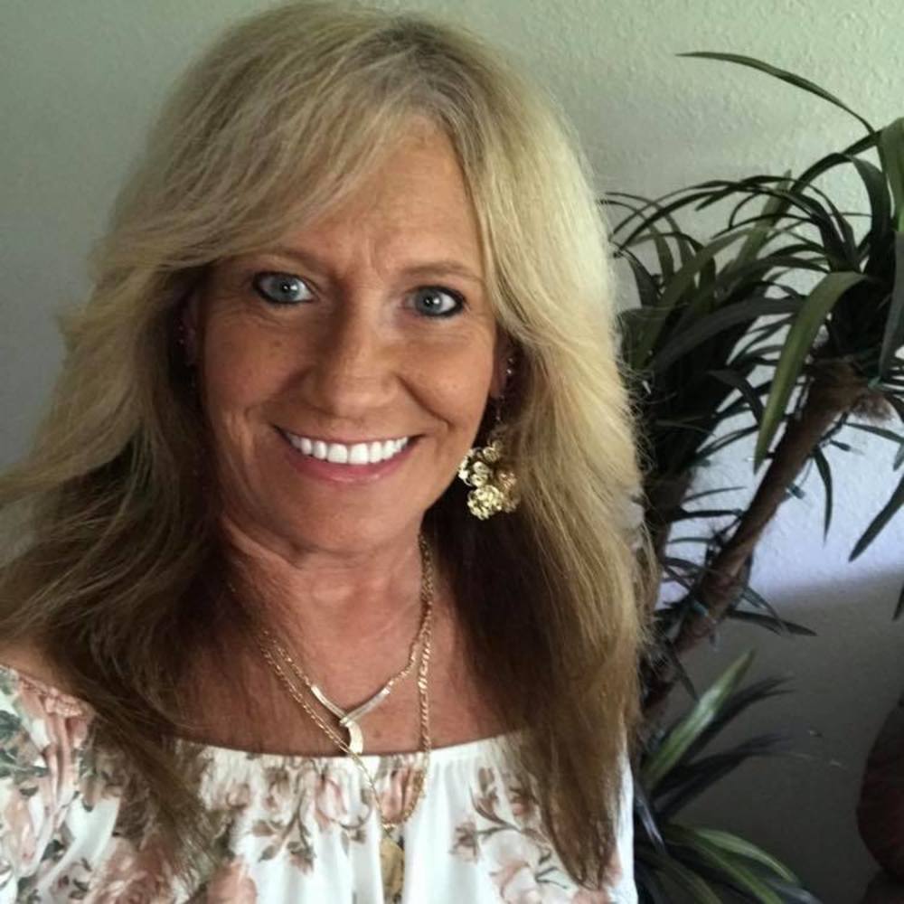 Meet your Posher, Carol